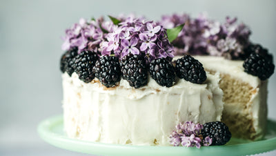 The Perfect Summer Cake recipe with natural sweeteners